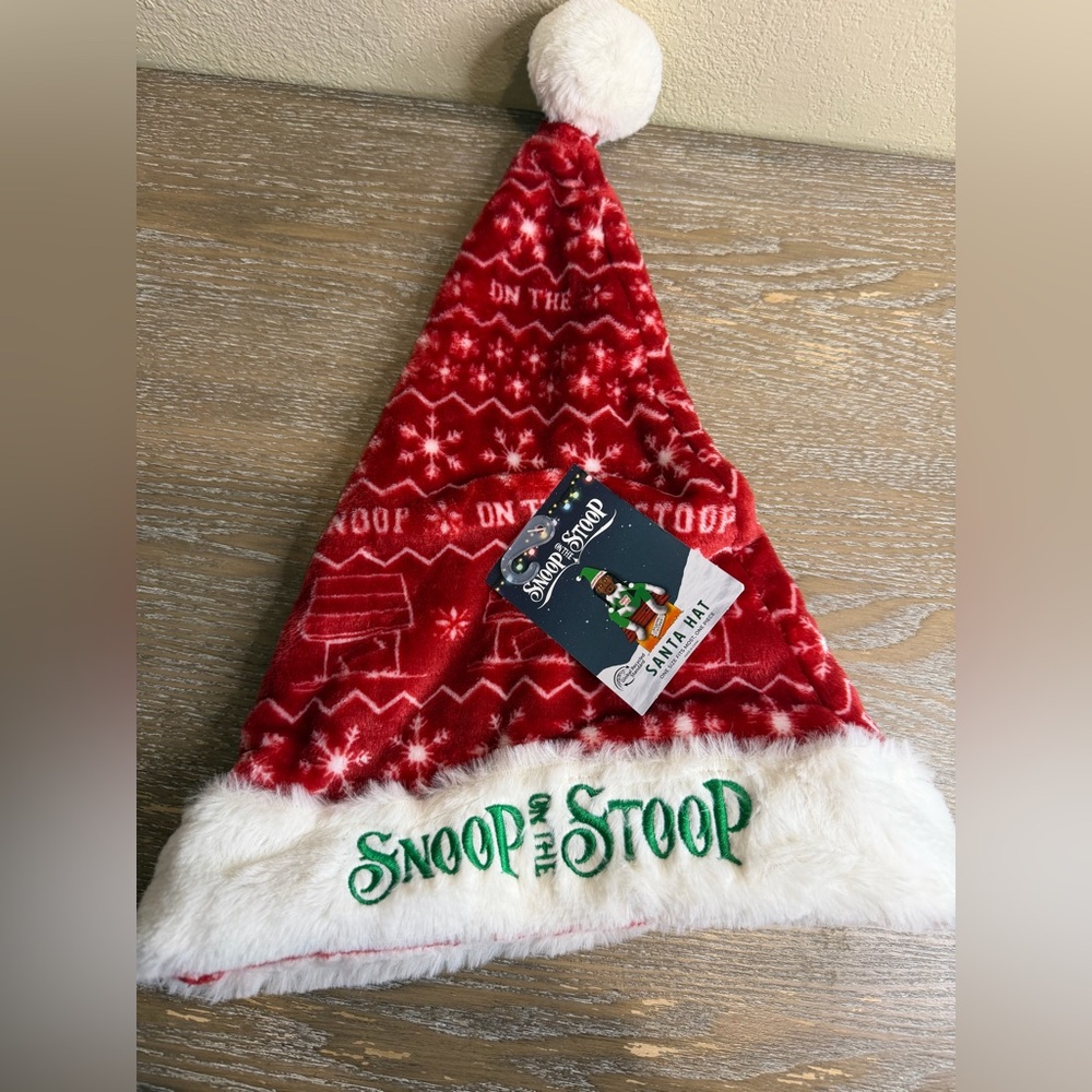 New Snoop Dogg Snoop on The Stoop Santa Hat, 17.5 inches
